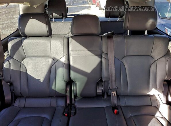 JTJDY7AX8M4350082 2021 LEXUS LX Золотой Вид задних сидений