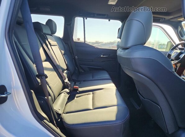 JTJVBCDX2R5010924 2024 LEXUS GX Белый Вид задней части салона