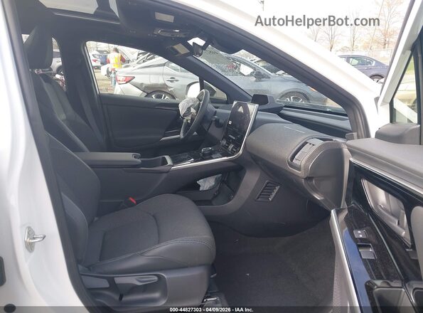 2025 TOYOTA BZ4X XLE