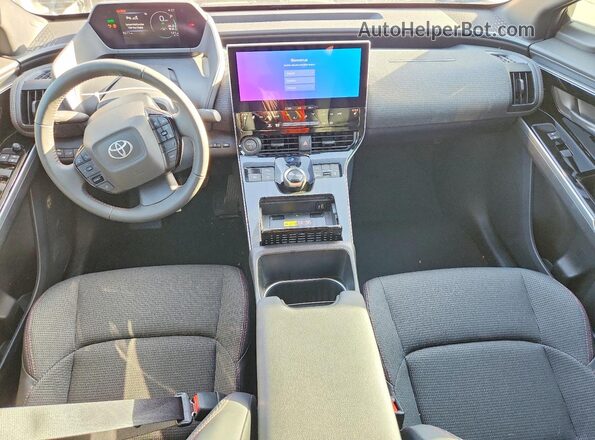 JTMABACA0SA104381 2025 TOYOTA BZ4X Черный Вид панели приборов
