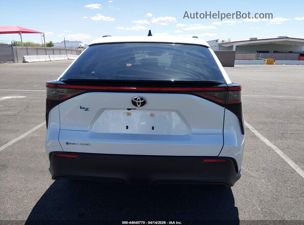 JTMBDAFB6TJ017900 2026 TOYOTA LE White 