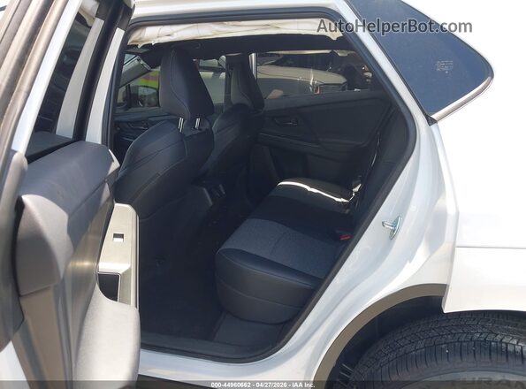 JTMBFAEB4TA004557 2026 TOYOTA LE Белый Вид наклейки с VIN-кодом