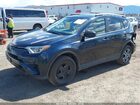 2018 Toyota Rav4 Le Blue vin: JTMBFREV9JJ205151