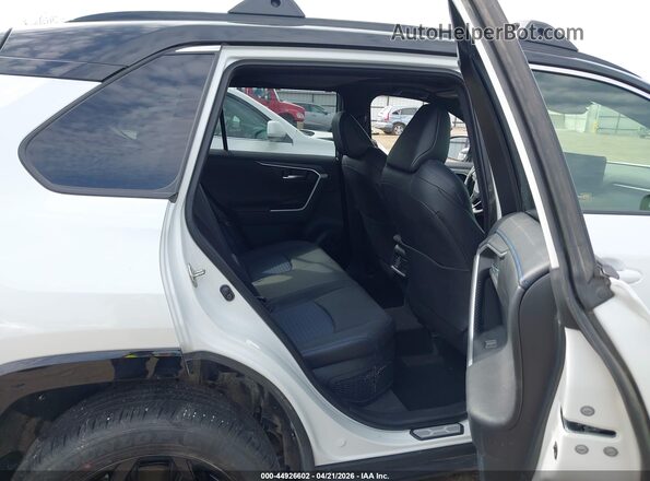 JTME6RFV6SD579180 2025 TOYOTA RAV4 HYBRID White Вид наклейки з VIN-кодом