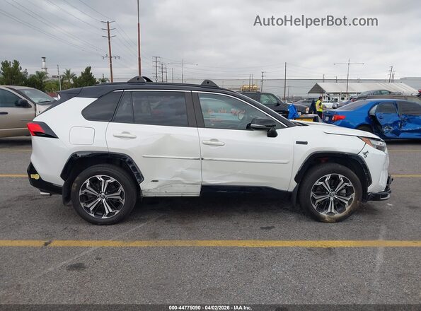 JTMEB3FV2ND078395 2022 TOYOTA RAV4 PRIME White Widok wnętrza z tyłu