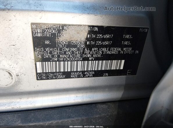 JTMF1RFV2KD004934 2019 TOYOTA LE Silver Widok komory silnika