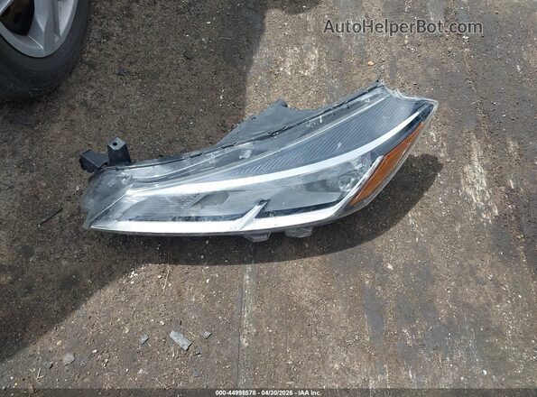 JTMF1RFV9KD025229 2019 TOYOTA LE Gray ხელსაწყოთა პანელის ხედი