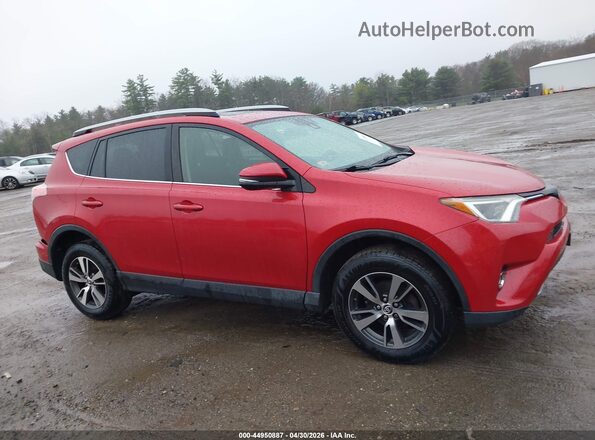 JTMRFREV5HJ135446 2017 TOYOTA LE Red Vista interior trasera
