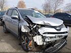 2018 Toyota Rav4 Xle Silver vin: JTMRFREV5JJ211284