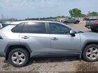 2021 Toyota Rav4 Xle Серебряный vin: JTMW1RFV7MD068065