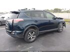 2018 Toyota Rav4 Xle Blue vin: JTMWFREV5JD112837