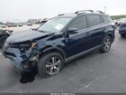 2018 Toyota Rav4 Xle Blue vin: JTMWFREV5JD112837
