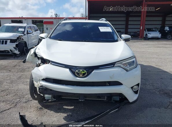 JTMYFREV6JD126805 2018 TOYOTA LIMITED White უკანა სალონის ხედი