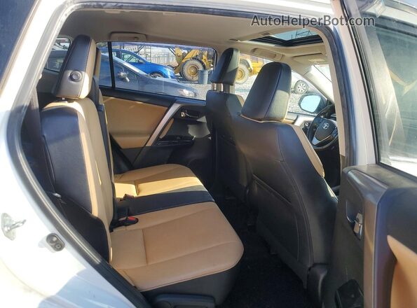 JTMYFREV6JJ739010 2018 TOYOTA LIMITED White უკანა სალონის ხედი