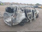 2017 Toyota Rav4 Le Серебряный vin: JTMZFREV3HJ107404
