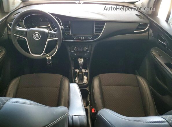 KL4CJASB3KB703947 2019 BUICK ENCORE Серебряный Вид панели приборов