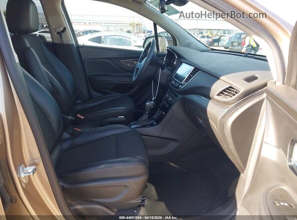 KL4CJASB6KB942697 2019 BUICK ENCORE Champagne Вид салона спереди