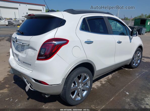 KL4CJCSB3JB540114 2018 BUICK ENCORE Белый Задняя правая четверть