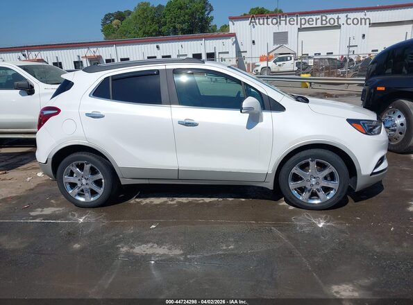KL4CJCSB3JB540114 2018 BUICK ENCORE Белый Вид задней части салона