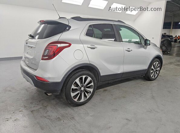 KL4CJCSB9JB647698 2018 BUICK ENCORE Silver Tył prawy