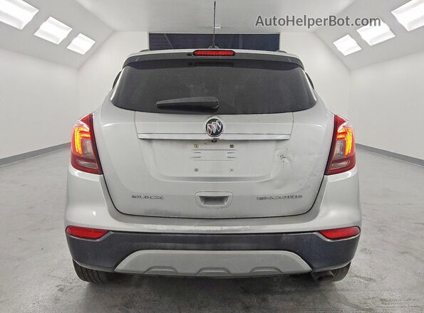 KL4CJCSB9JB647698 2018 BUICK ENCORE Silver Widok z tyłu