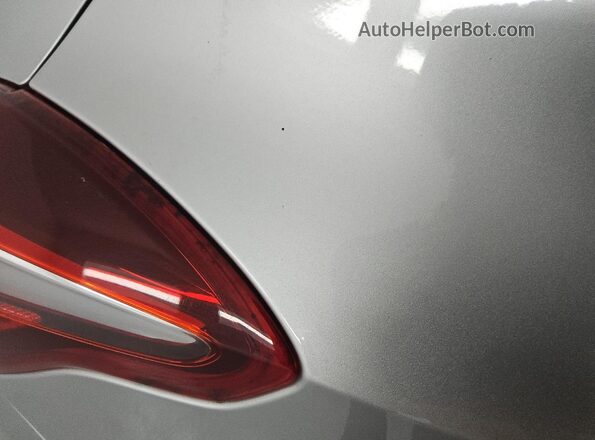 KL4CJCSB9JB647698 2018 BUICK ENCORE Silver 