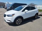 2022 Buick Encore Preferred Белый vin: KL4CJESM9NB540301 Damage: Left Front Fender, Heavy Scratch, 1/2 To 1 Inch