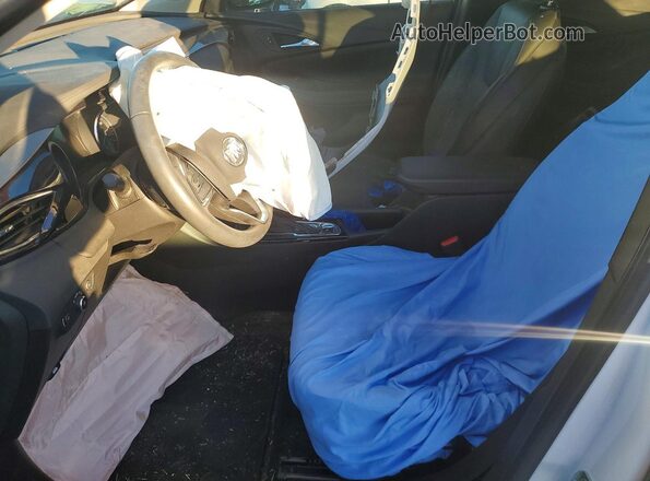KL4MMBS24PB031860 2023 BUICK ENCORE Белый Вид салона спереди