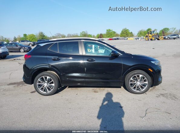 KL4MMDSL2NB089340 2022 BUICK ENCORE Черный Вид задней части салона