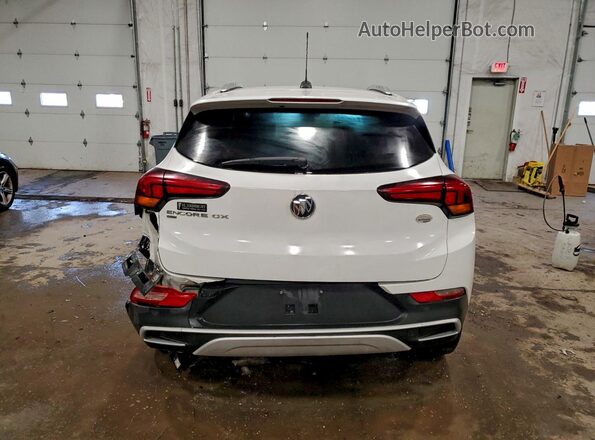 KL4MMESL9NB113705 2022 BUICK ENCORE Белый Вид сзади