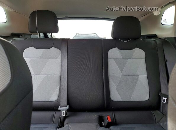 KL77LFEP9SC272172 2025 CHEVROLET TRAX Silver Rear seats view