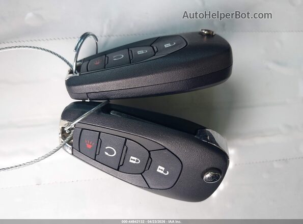 KL77LGEP0SC216062 2025 CHEVROLET TRAX Черный Вид панели приборов