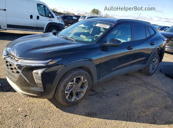 KL77LHEP2TC050084 2026 CHEVROLET TRAX Черный Передняя левая четверть