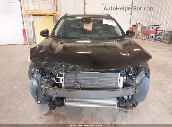 KL77LHEP3SC168062 2025 CHEVROLET TRAX Черный Вид панели приборов