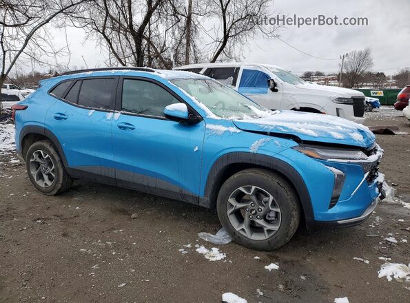 KL77LHEP5SC280863 2025 CHEVROLET TRAX Blue Передня права чверть