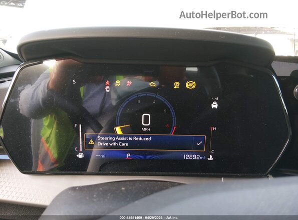 KL77LHEP7SC004491 2025 CHEVROLET TRAX Белый Вид задних сидений