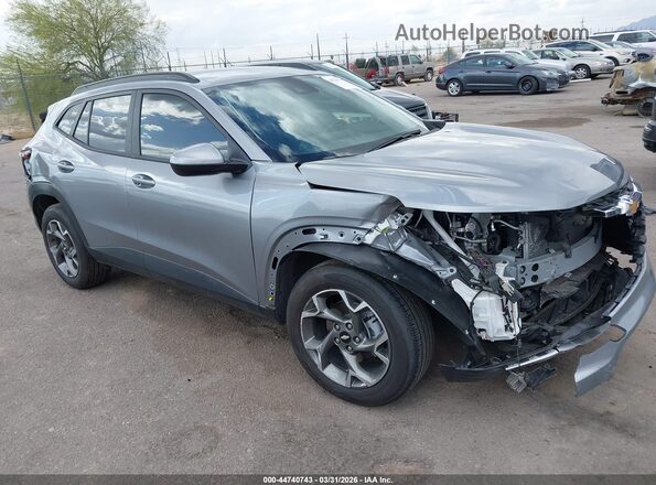 KL77LHEP7SC311529 2025 CHEVROLET TRAX Gray Przód prawy