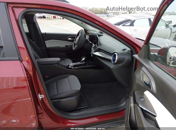 KL77LHEP9SC266917 2025 CHEVROLET TRAX Красный Вид салона спереди