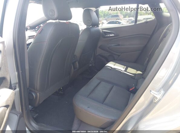 KL77LJEP2SC190349 2025 CHEVROLET TRAX Gray Vista de la etiqueta del VIN