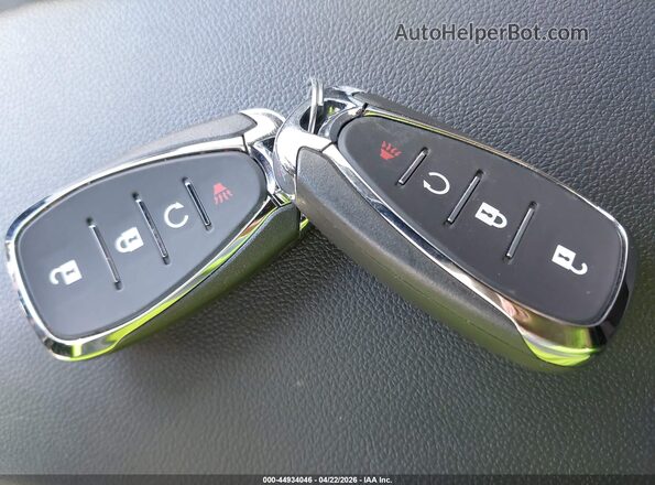 KL77LJEP4TC074202 2026 CHEVROLET TRAX Черный Вид панели приборов