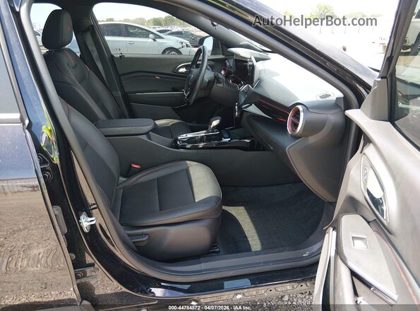 KL77LJEP9SC090880 2025 CHEVROLET TRAX Black Vista interior delantera