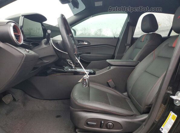 KL77LJEP9SC293414 2025 CHEVROLET TRAX Black Widok wnętrza z przodu