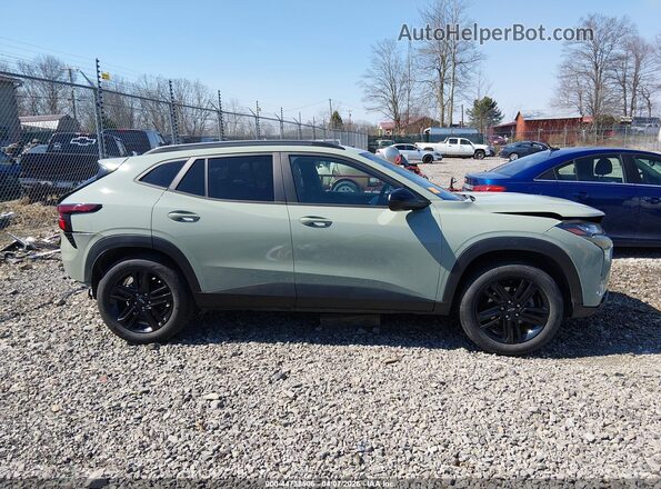 KL77LKEP0SC171210 2025 CHEVROLET TRAX Зеленый Панорамный вид салона 360°