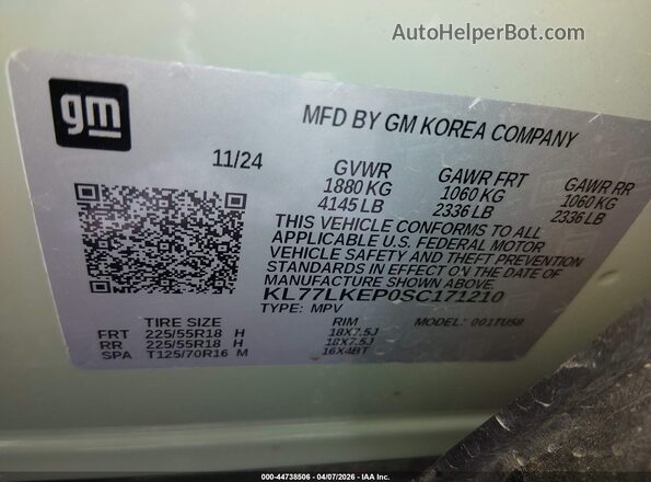 KL77LKEP0SC171210 2025 CHEVROLET TRAX Зеленый Вид подкапотного пространства