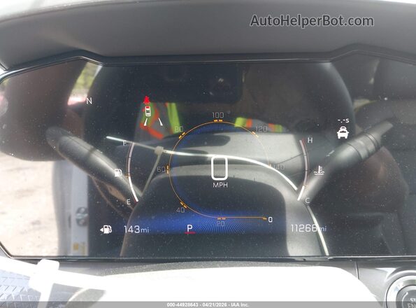 KL77LKEP4SC222174 2025 CHEVROLET TRAX White Вид задніх сидінь