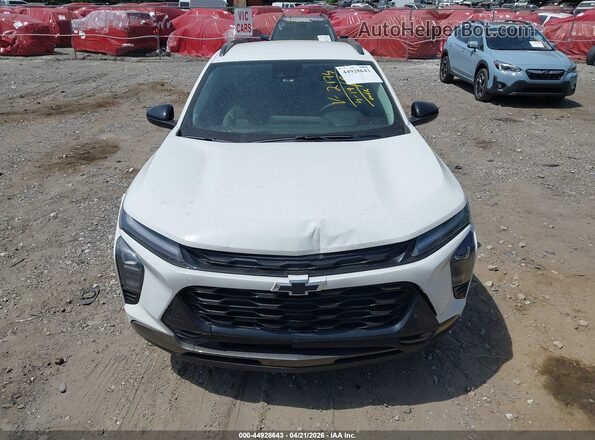 KL77LKEP4SC222174 2025 CHEVROLET TRAX White Вид щитка приладів