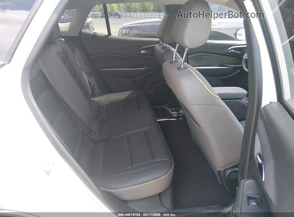 KL77LKEP9SC054032 2025 CHEVROLET TRAX White Vista de la etiqueta del VIN