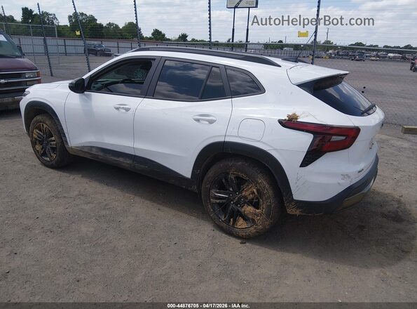 KL77LKEP9SC054032 2025 CHEVROLET TRAX White Trasero izquierdo