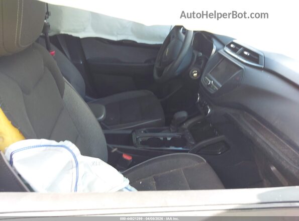 KL79MMS2XMB133843 2021 CHEVROLET TRAILBLAZER Blue Вид салону спереду