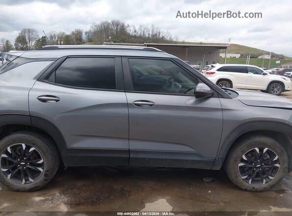 KL79MRSLXNB096476 2022 CHEVROLET TRAILBLAZER Gray Вид задньої частини салону